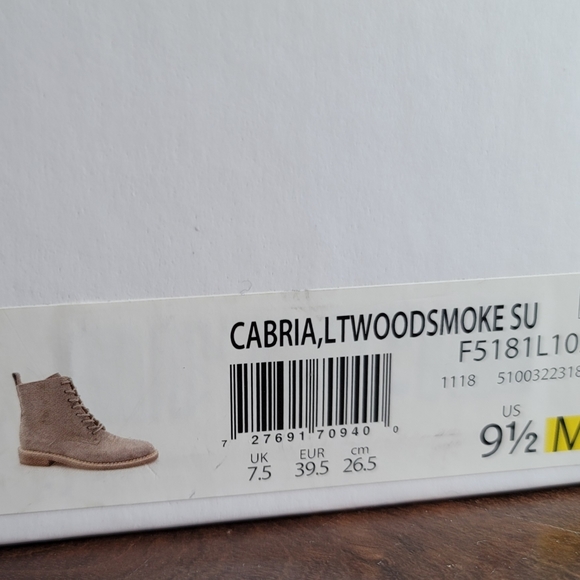 Vince Cabria Lace Up Suede Boot LT Smokewood 9.5 - Picture 7 of 11